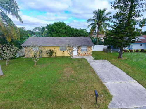 3561 Oberon Ave, Boynton Beach, FL 33436-3409