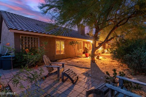 4537 Fernwood Ct, Cave Creek AZ  85331-3213 exterior
