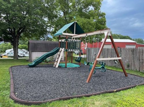 4079 State Route 208, New Wilmington PA  16142-4513 exterior
