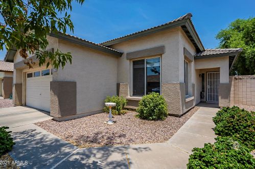 3718 Thunderheart Trl, Gilbert AZ  85297-7922 exterior
