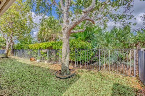 2345 Curley Cut, West Palm Beach FL  33411-5921 exterior