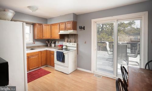 410 Cherokee Dr, Browns Mills NJ  08015-6444 exterior