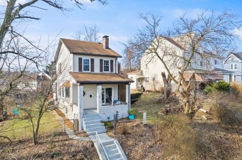 952 Deely St, Pittsburgh, PA 15217-2866