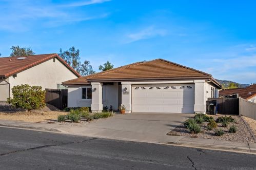 17757 Fonticello Way, San Diego, CA 92128-1848