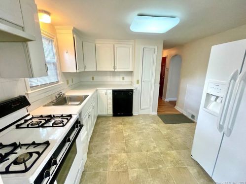 1190 Slater Rd, New Britain CT  06053-1613 exterior