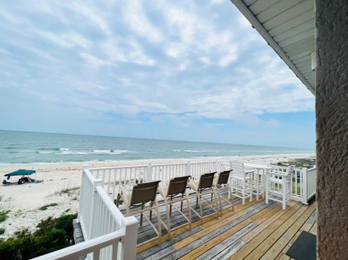 1716 Magnolia Rd, Saint George Island FL  32328-2203 exterior