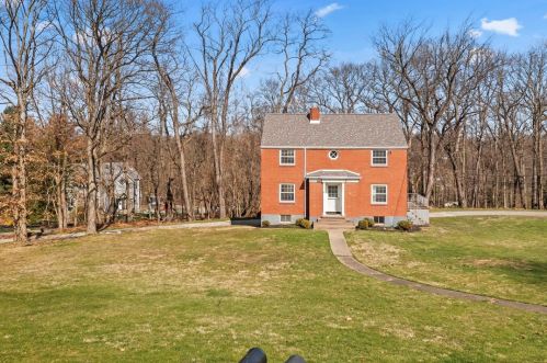 116 Richards Dr, Canonsburg, PA 15317-3116