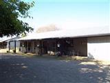 18599 Collier Rd, Acampo, CA 95220-9341