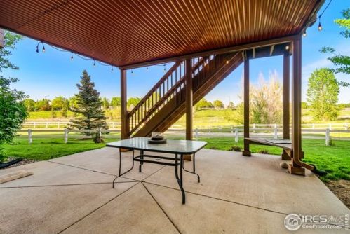 1045 Crabapple Dr, Loveland CO 80538-5666 exterior