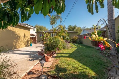 2823 Yearling St, Lakewood CA  90712-2920 exterior