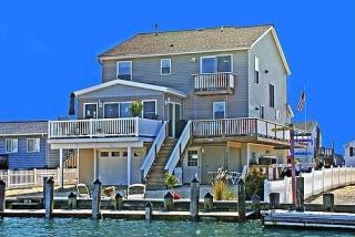 108 Curlew Rd, Tuckerton NJ  08087-2406 exterior