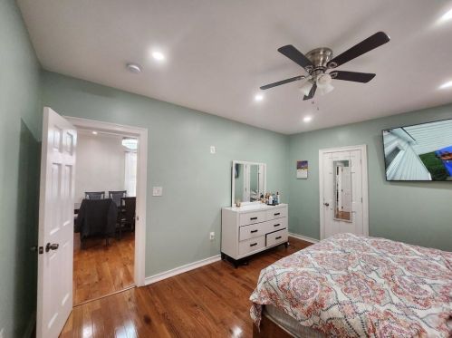 9 Harding Ave, Providence RI  02905-2506 exterior