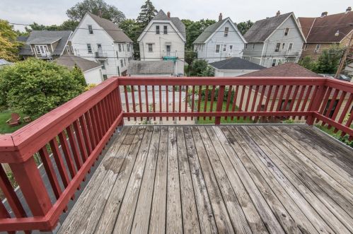 2134 52nd St, Milwaukee WI  53208-1135 exterior