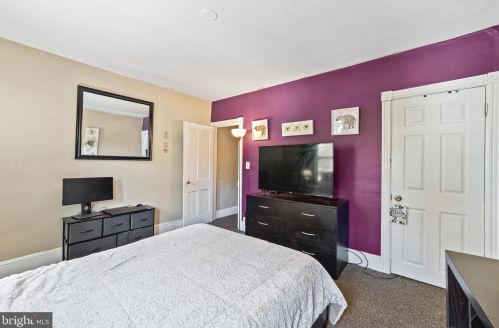 33 Mcclellan Ave, Trenton NJ 08610-6050 exterior