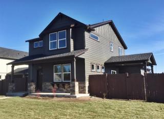 63250 Newhall Pl, Bend OR  97703-1057 exterior