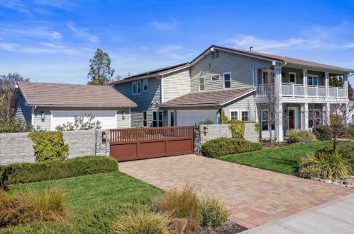 10817 Goldsborough Cir, Valley Home CA 95361-7649 exterior