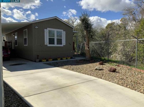 174 Sunset Way, West Pittsburg, CA 94565-5426