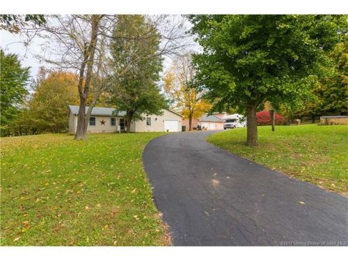 7405 Kensington Rd, Lanesville, IN 47136-9609