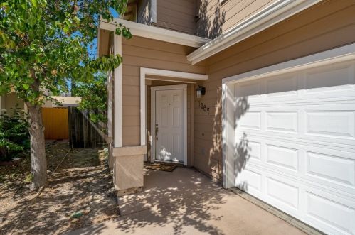 1307 Stoney Creek Rd, Lake Nacimiento, CA 93446-5185