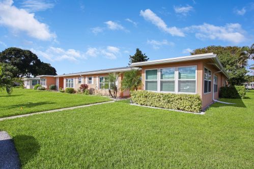 285 High Point Blvd, Boynton Beach, FL 33435-6627