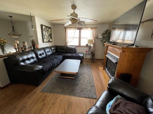 212 Westwood Ave, Pittsburgh, PA 15209-1768