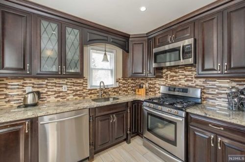 146 Sadler Rd, Bloomfield NJ  07003-5321 exterior