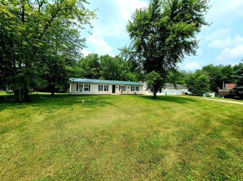 3415 Virginia Ct, Washington Ch, OH 43160-9141