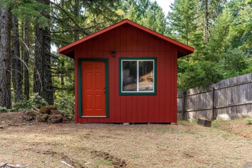 4116 Blackhawk Dr, Willits CA  95490-8777 exterior