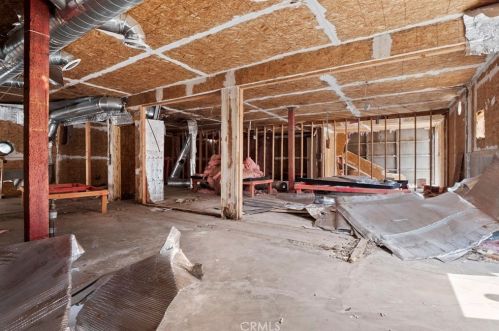 5041 Avenue, Lancaster CA  93534-7428 exterior