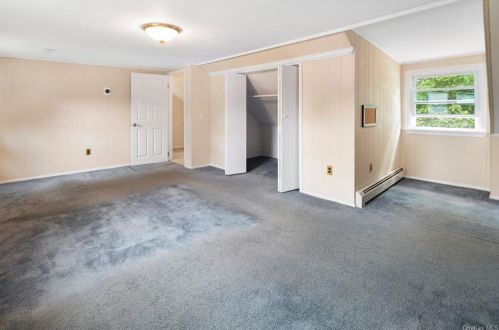 106 Oak Cir, Mahopac NY  10541-4146 exterior