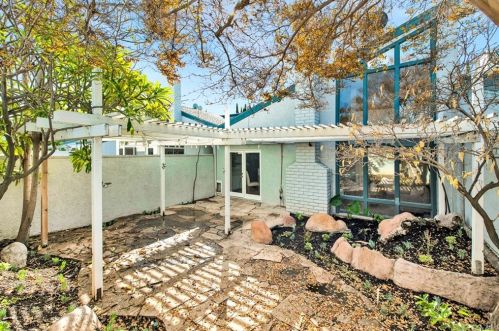 12720 Newport Ave, Tustin CA  92780-2744 exterior