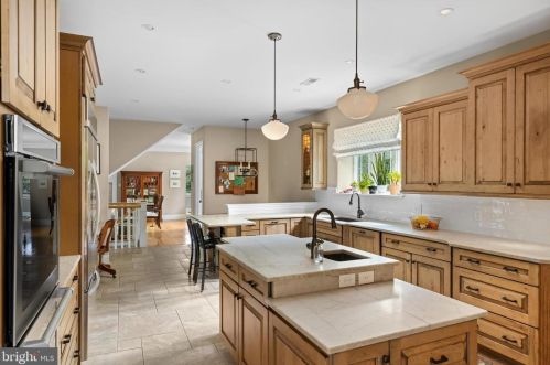 500 Court St, Gardenville PA  18901-4422 exterior