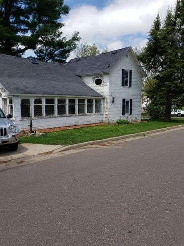 350 2nd Ave, Stanley WI  54768-1212 exterior