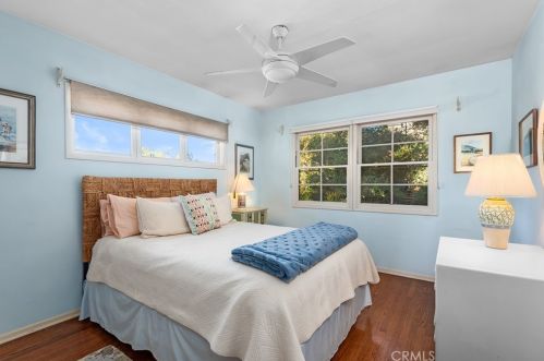 3870 Carpenter Ave, North Hollywood CA  91604-3729 exterior