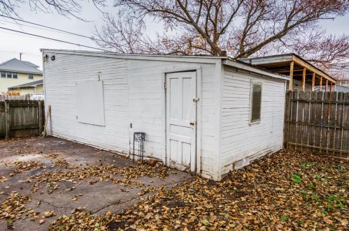 207 Grand Ave, Marion OH  43302-4303 exterior