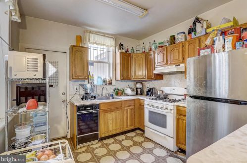 3121 29 St, Philadelphia PA 19132-1103 exterior