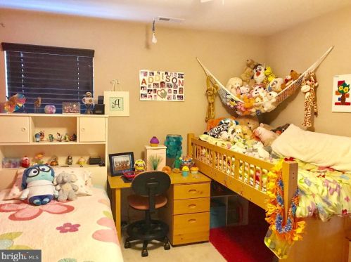 602 Archibald Ln, Florence NJ  08518-4010 exterior