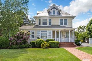 272 Ocean Ave, Canaan Lake, NY 11772-3708