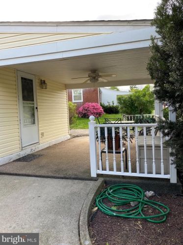 12 Colonial Dr, Norristown PA  19401-1803 exterior