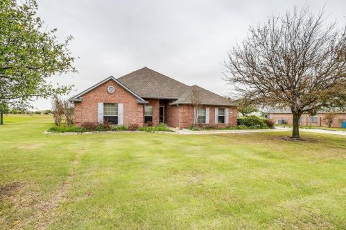8625 Water Tower Rd, Fort Worth, TX 76179-5151