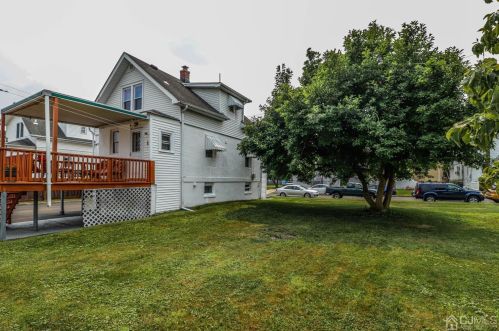 229 Delmore Ave, South Plainfield NJ  07080-3207 exterior