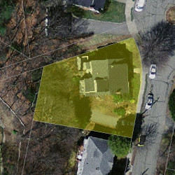 35 Victoria Cir, Newton MA  02459-1042 aerial view
