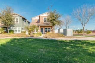 3133 Hobart St, Gilbert, AZ 85296-9175