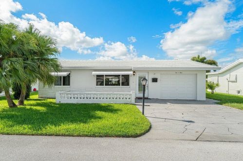 1004 7th Ave, Boynton Beach, FL 33426-4751