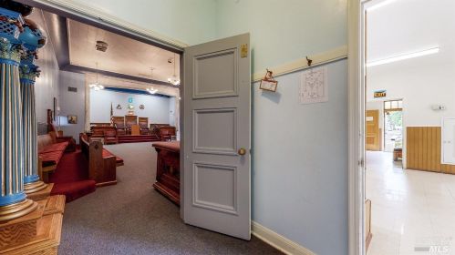 855 7 St, Santa Rosa CA  95401-6106 exterior