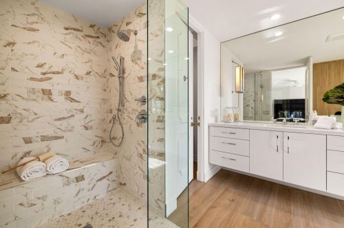 7 Mayfair Dr, Rancho Mirage CA  92270-2586 exterior