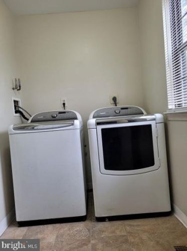 17 Brearly Dr, Erial NJ  08081-4456 exterior