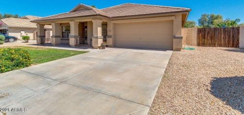 547 Marin Dr, Gilbert, AZ 85296-2702