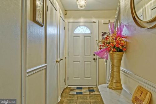 16 Old Orchard Dr, Erial NJ  08081-3053 exterior