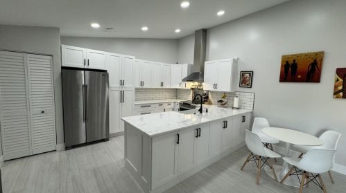 1366 Periwinkle Pl, West Palm Beach, FL 33414-8652